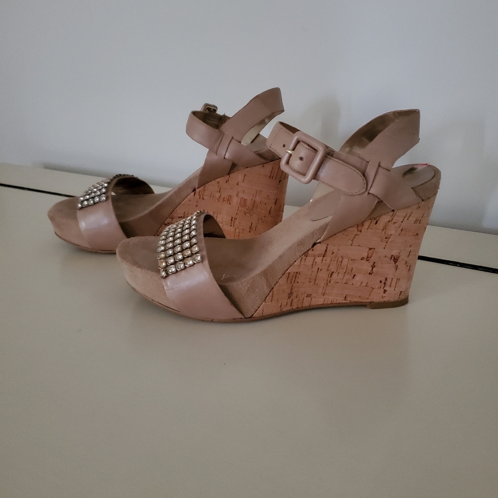 Nine West platform sandals. Size 6